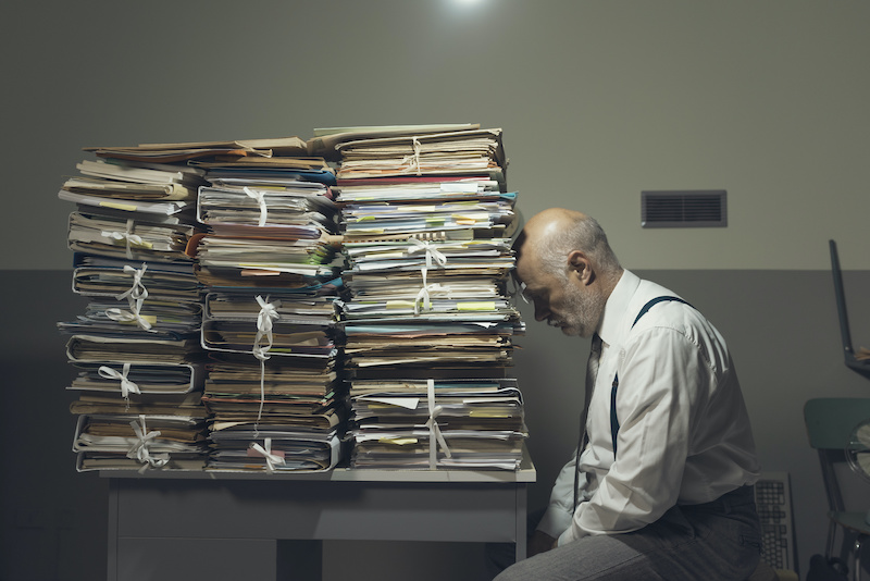 5 Essential Tips for Handling Death Paperwork Alone